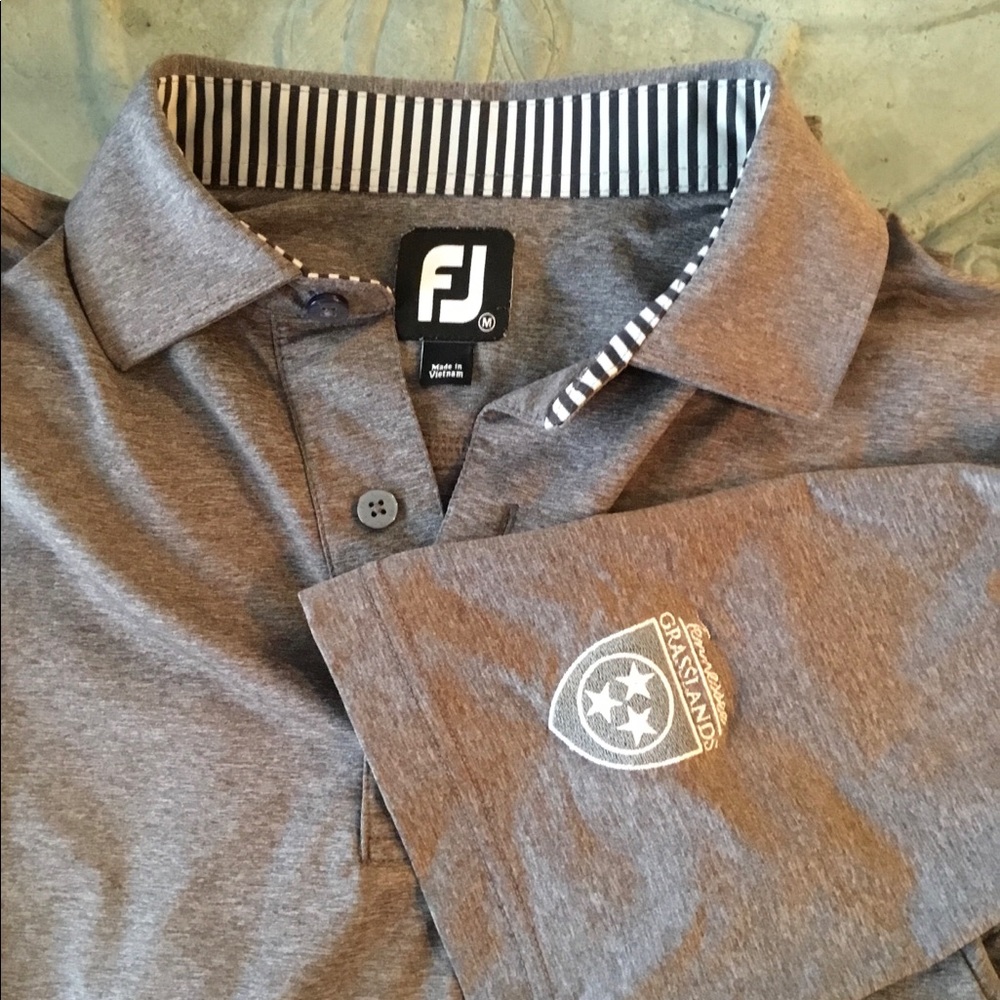 Footjoy Golf Shirt Medium, Excellent condition